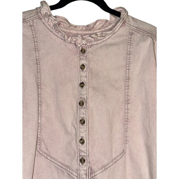 We The Free Women's 3/4 Sleeve Button Front Ruffle Louise Denim Top Size L Lilac - Picture 7 of 10